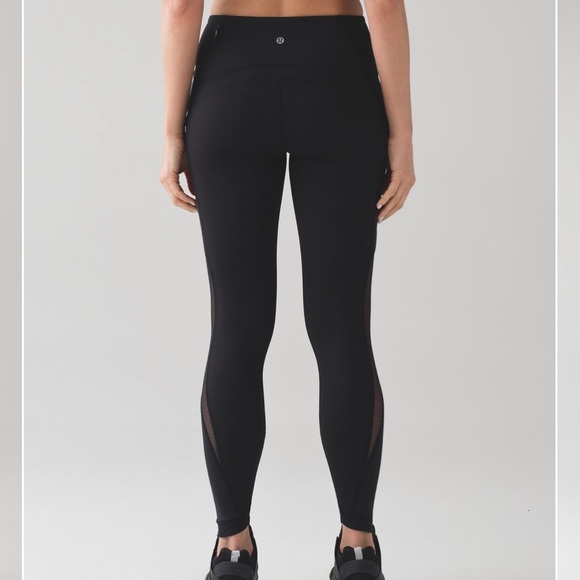 Lululemon Sole Training 7/8 Tight - Picture 2 of 6